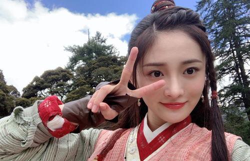 吃瓜娱乐圈周洁琼,娱乐圈的瓜田女王,揭秘明星背后的故事