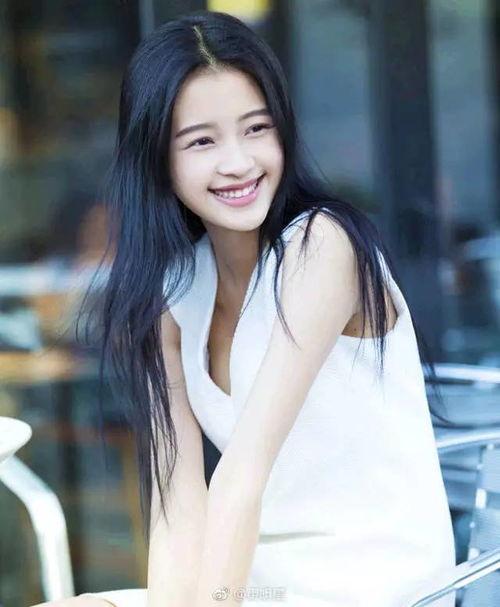 娱乐吃瓜孙怡视频大全下载,笑料百出,欢乐无限