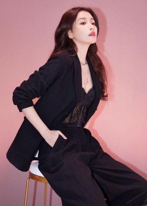 娱乐吃瓜孙怡视频大全下载,笑料百出,欢乐无限